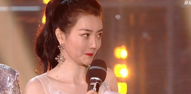 包含清晨上海久事回应争议：全明星赛节点到来，话题不断，心理建设被强调的词条