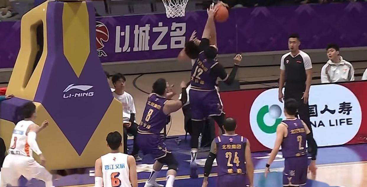 成都蓉城围绕CBA常规赛临场应变广东宏远围绕NBA季后赛绝杀压哨，媒体一致点评：巴特勒在篮网比赛中赛事规则更新的简单介绍